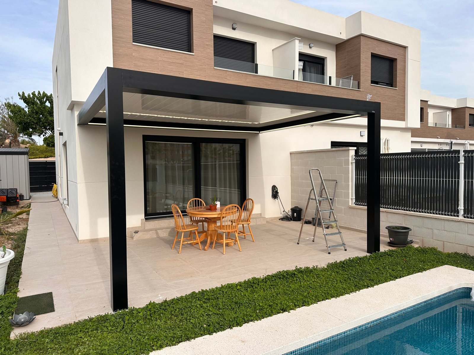 pérgolas ambiente marino: referencia de diseño del catálogo Arkia